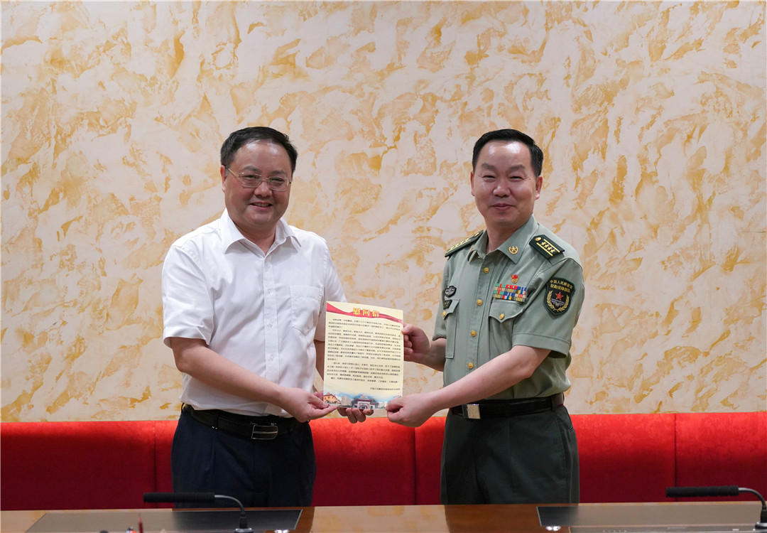 南部战区总医院来校慰问-广东外语外贸大学党委办公室,校长办公室